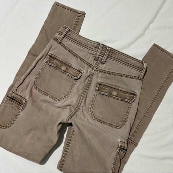 Abercrombie & Fitch Skinny Cargo Style Jeans - Picture 3 of 7